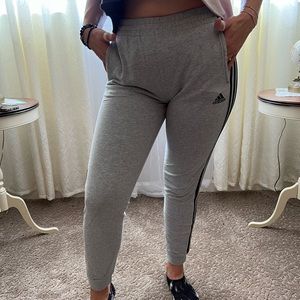 Adidas Sweatpants in Athletic Grey